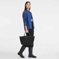 Le Pliage Green M Handbag