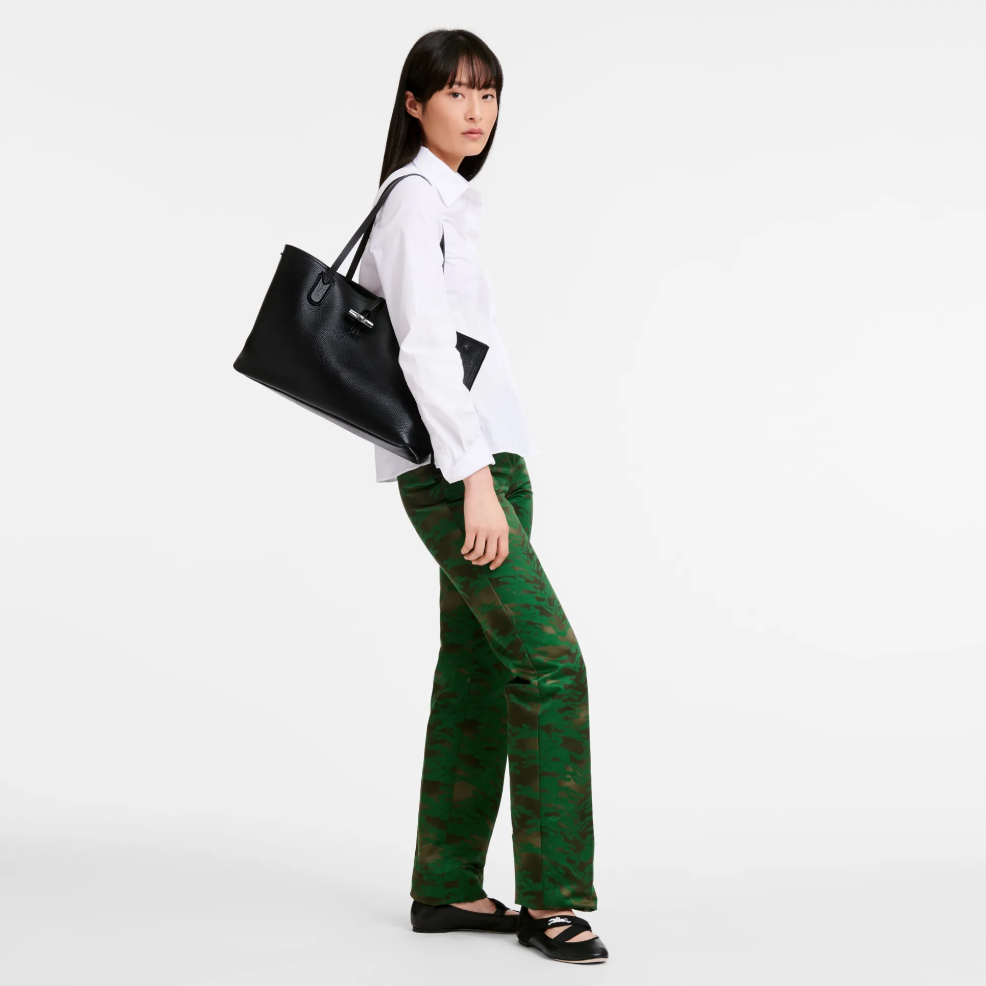Roseau Essential M Tote Bag