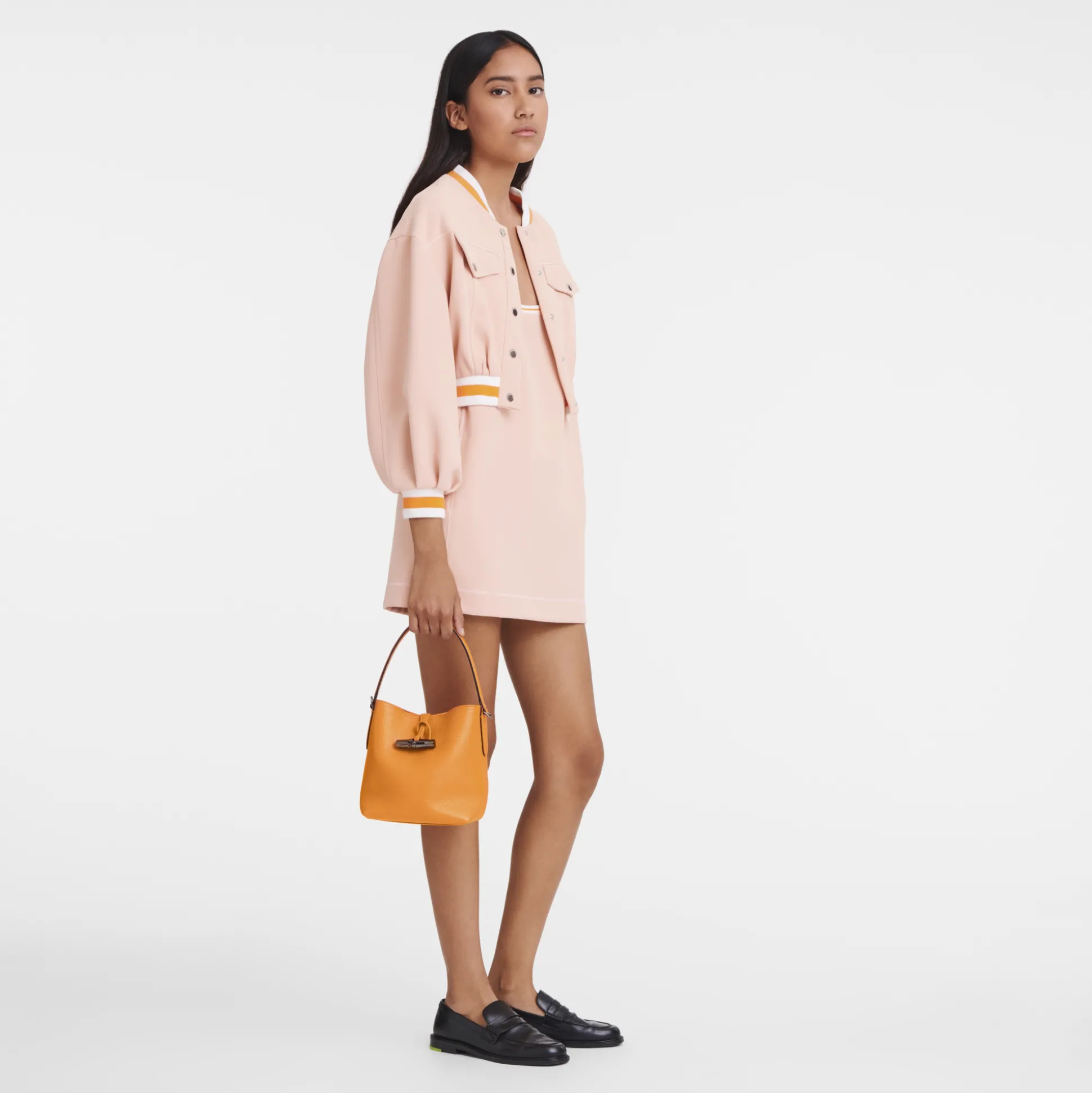 Roseau Essential Xs Bucket Bag