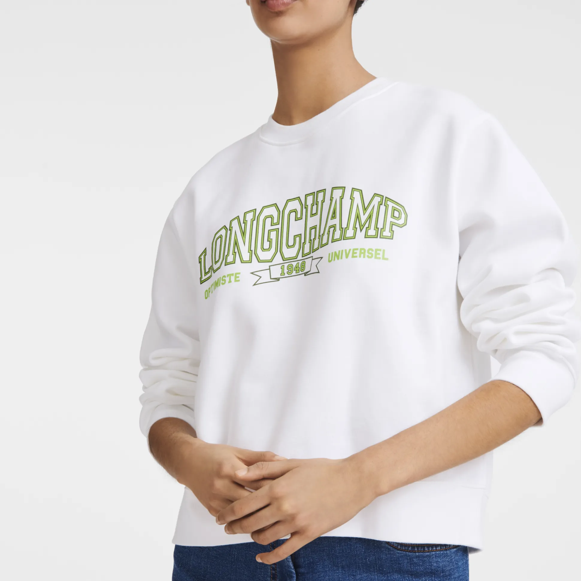 Sweatshirt